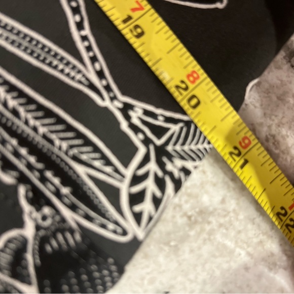 J. Jill Smooth-Fit, Stretchy Floral Skirt, Gray, Black, White, Elastic Waistband - Picture 7 of 8